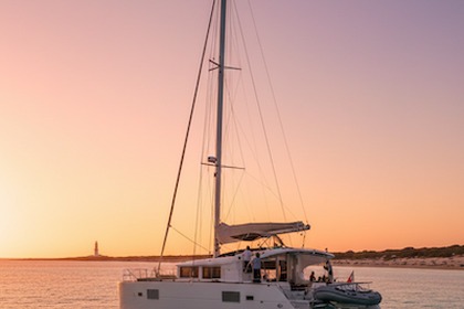 Verhuur Catamaran Lagoon Lagoon 400 S2 Ibiza
