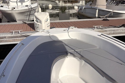 Location Bateau à moteur Forboat 23’ Le Gosier