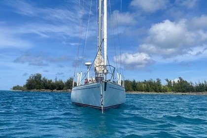 Hire Sailboat Nautor Swan 44s Bonifacio