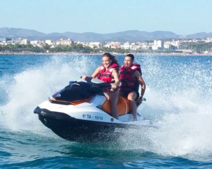 Location Jet-ski Seadoo 2018 local 23