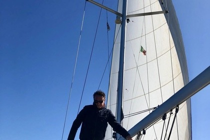 Sailing White Lotus tour Taormina