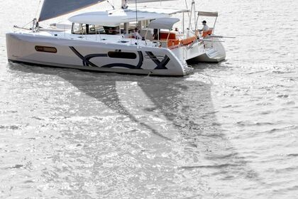 Charter Catamaran Beneteau Excess 12 Kos