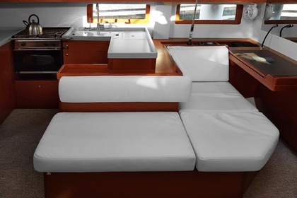 Oceanis 51.1 One Piece