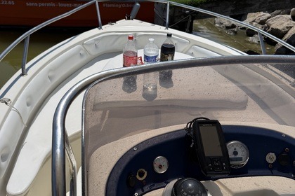 Hyra båt Motorbåt Ranieri Rancraft bouée wake musique Carnon strand