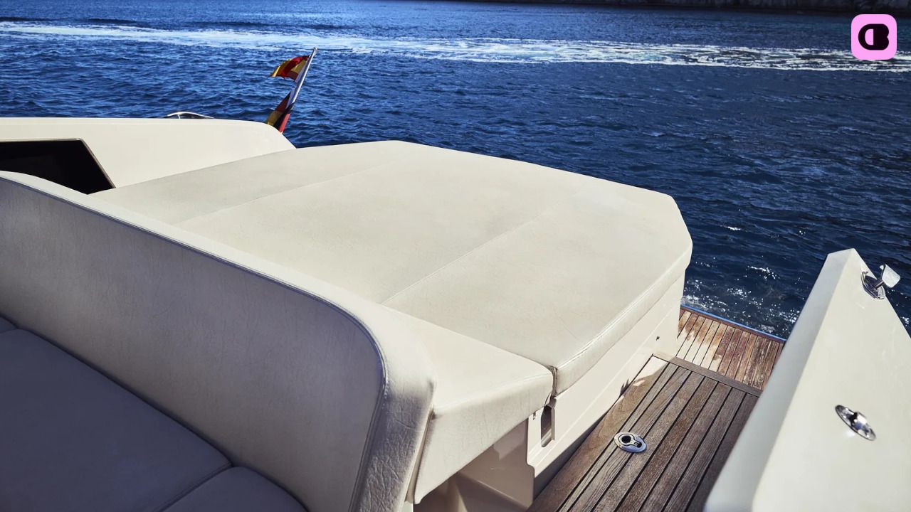 Bateau à moteur Frauscher 1414 800cv 8