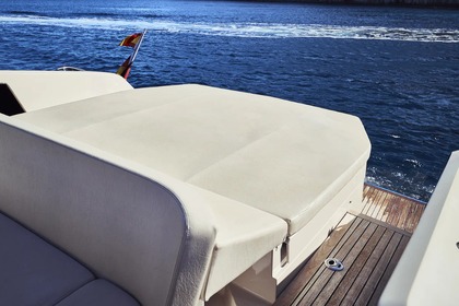 Hire Motorboat Frauscher 1414 Port Adriano