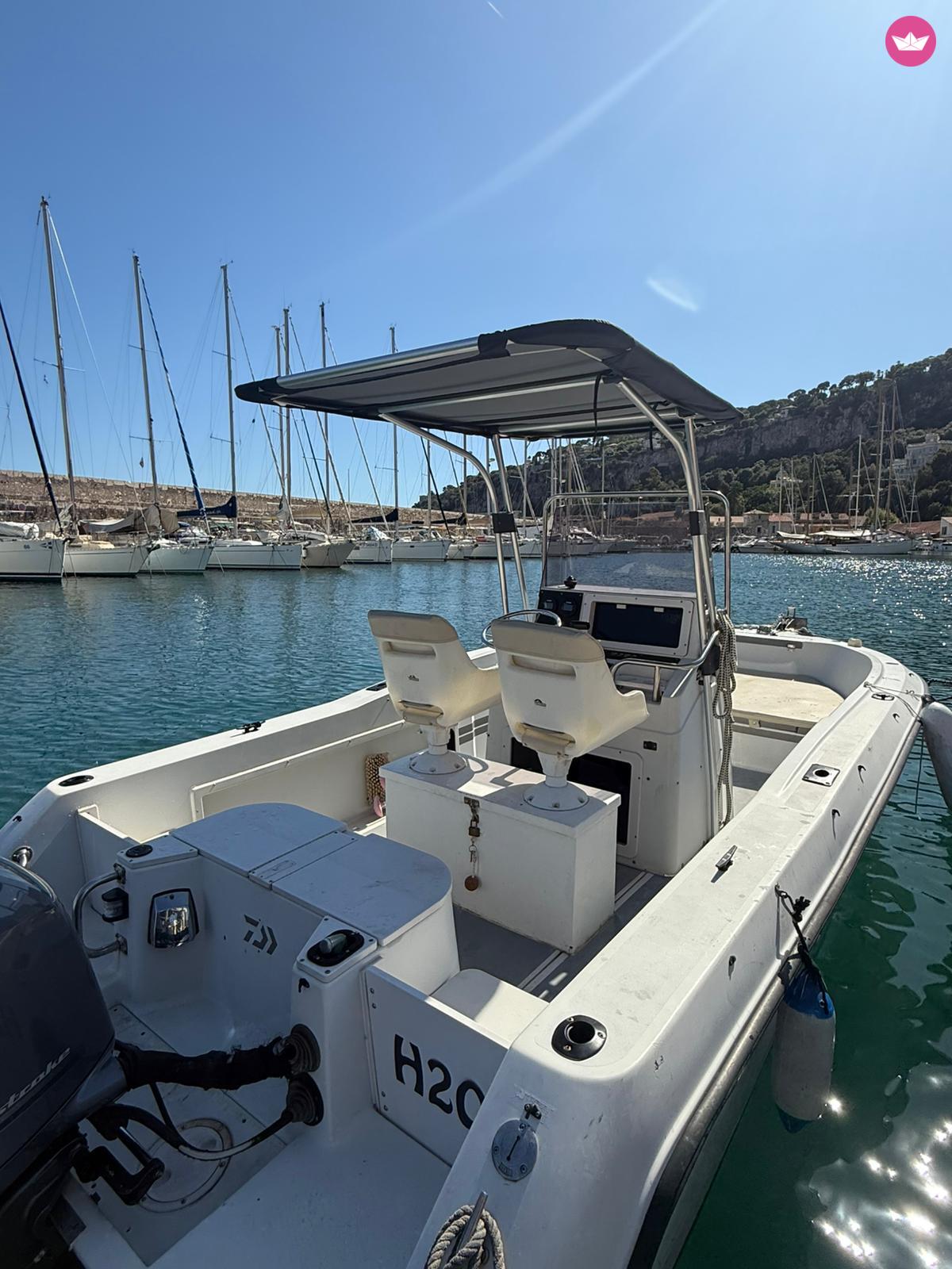 Bateau à moteur Four Winns Quest 207 175cv 4