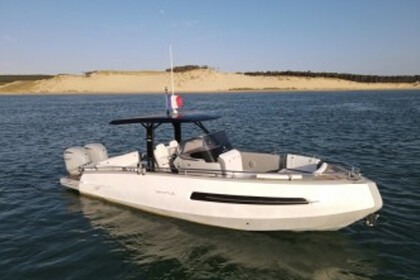 Verhuur Motorboot Invictus TT 28 S Faliraki