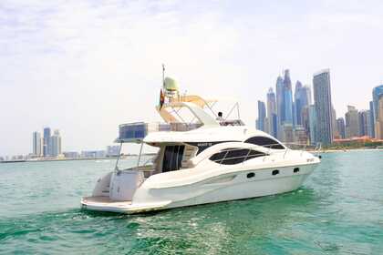 Hire Motorboat Azimut Majesty50 Dubai