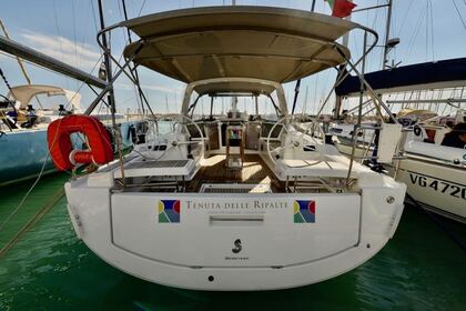 Location Voilier BENETEAU OCEANIS 41.1 Cecina