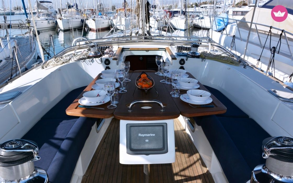Location Voilier Beneteau Oceanis 523 Clipper Antibes