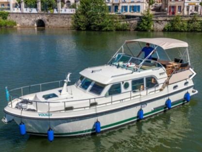 Charter Houseboat Linssen Grand Sturdy 34.9 Fr Briare