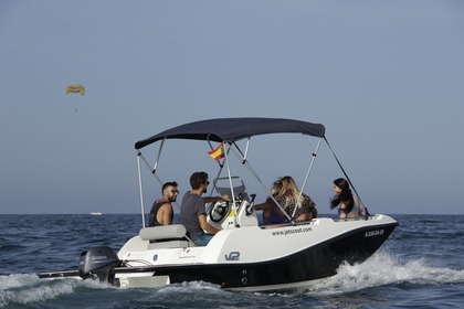 Rent a boat in Barcelona