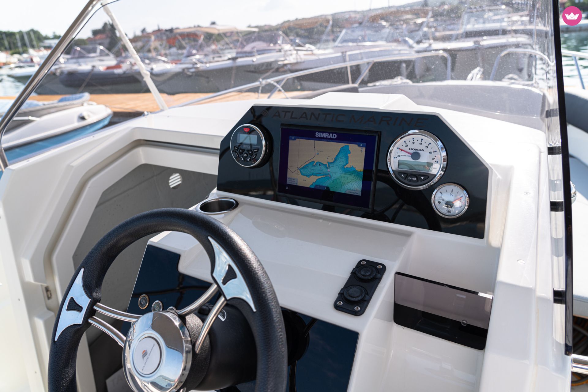 Bateau à moteur Atlantic Marine Open 670 - 275515KK 200cv 2