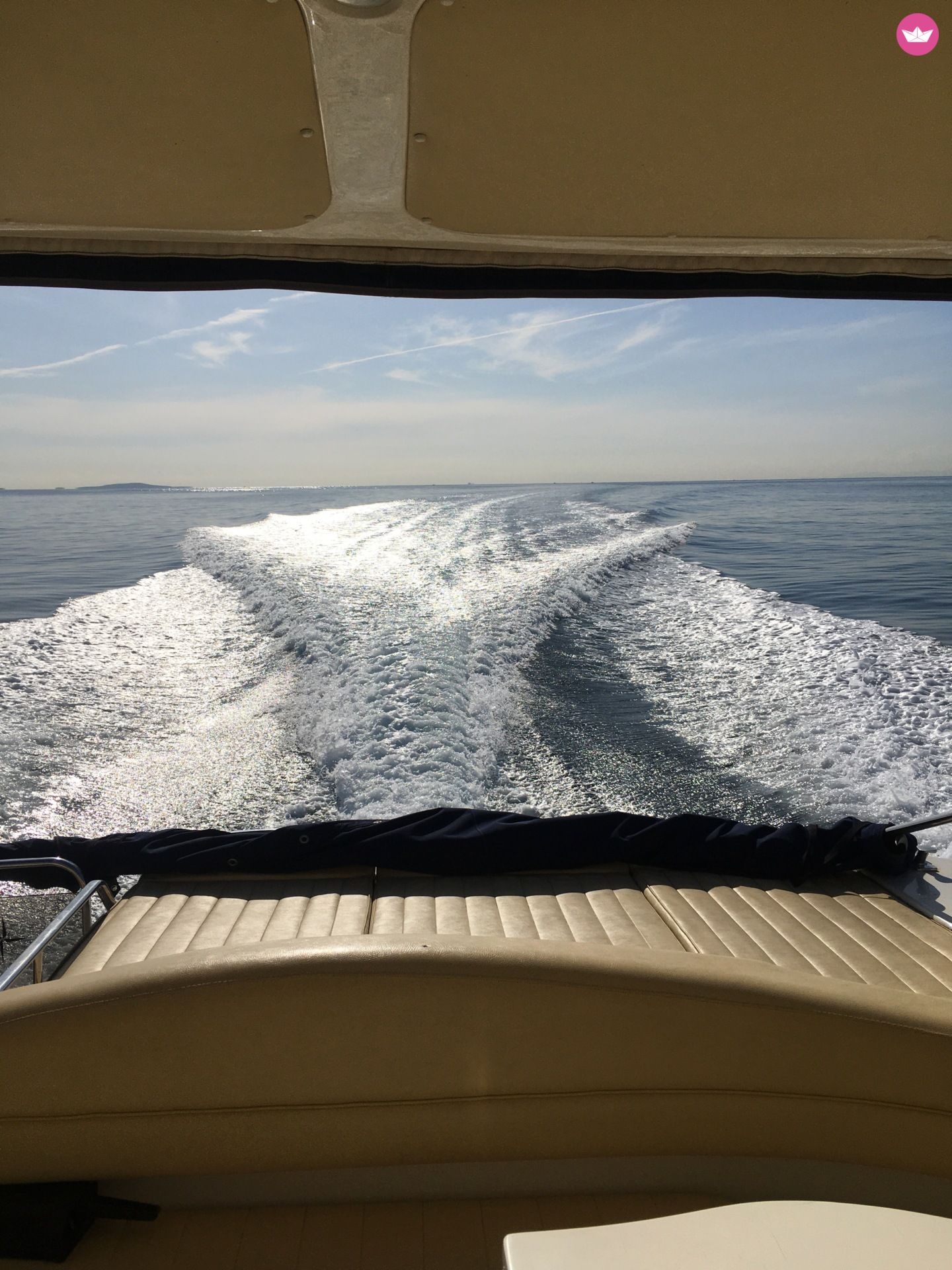 Charter motorboat in Athens  