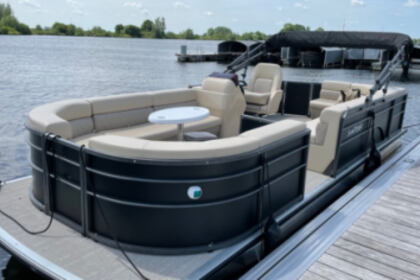 Charter Motorboat Luxe Pontoon De Ronde Venen