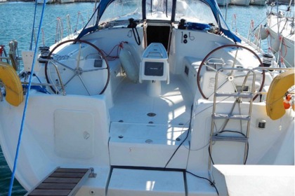 Charter Sailboat Bénéteau Cyclades 50.5 Marina Zeas