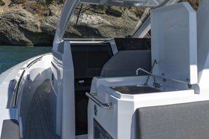 Verhuur RIB Pirelli 35 Porto Cervo