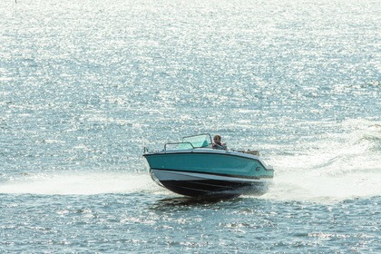 New modern boat Compass 6s