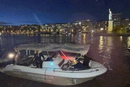 Charter Motorboat Pacific Craft 2021 Paris