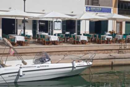 Alquiler Lancha polyester yacht s. c. marion 630 cabine Menorca