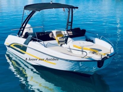 Charter Motorboat Beneteau Flyer 6 Sportdeck 175 Ch Open Tour De Wake Antibes