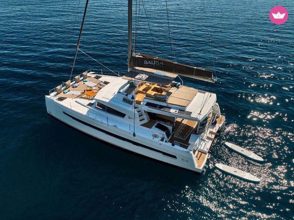 Catamaran Bali 5.4 16.00m 160cv 4