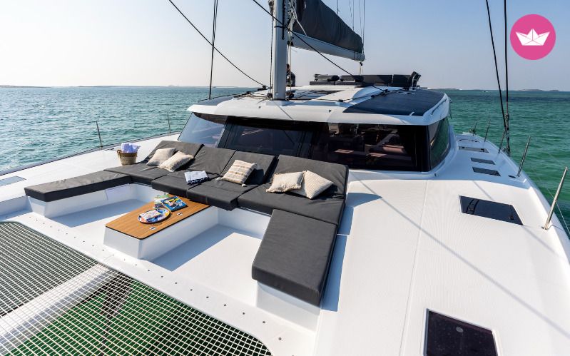 Catamaran AURA 51 15m 7