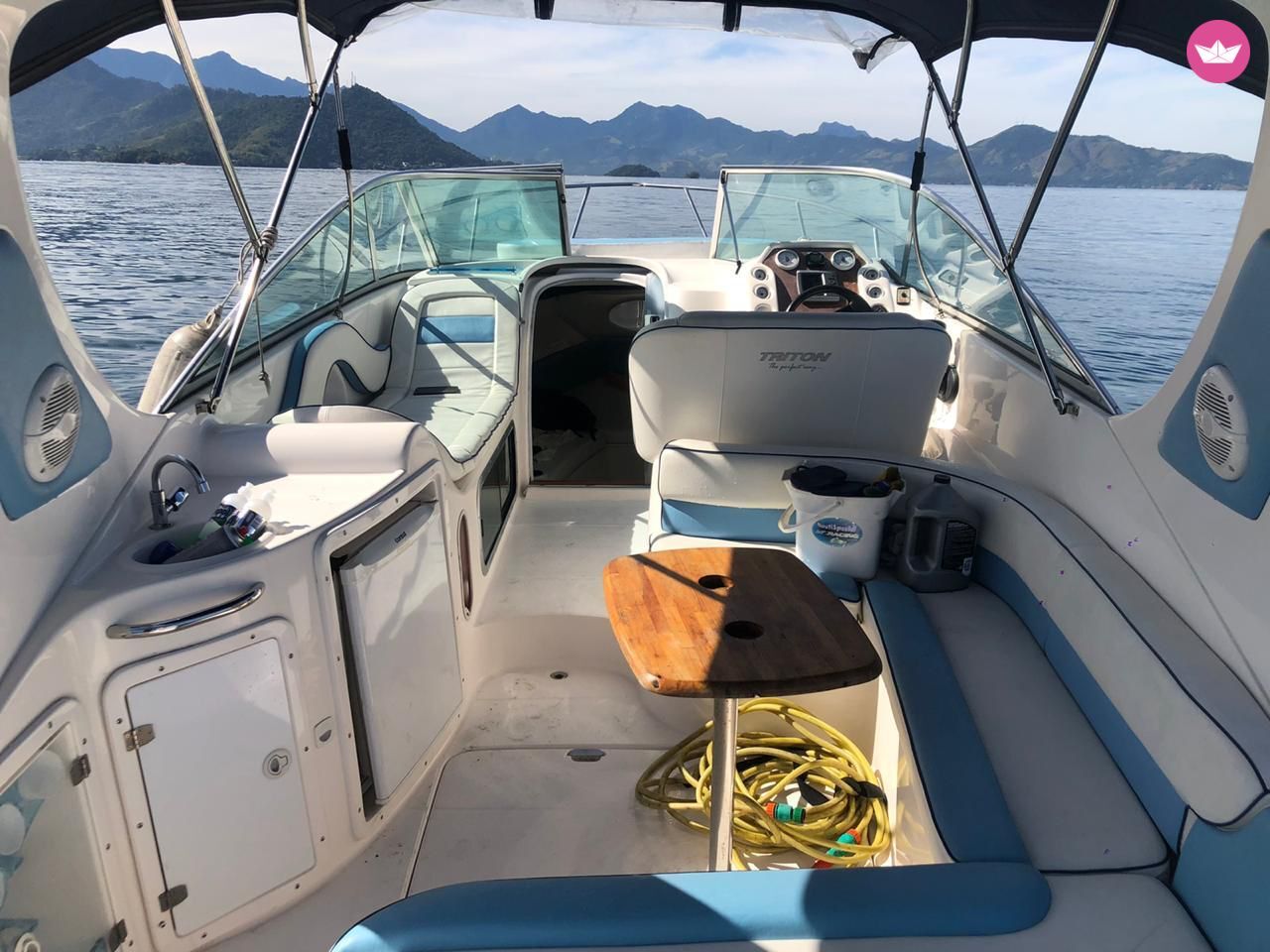 Bateau à moteur Triton 27.5 260cv 6