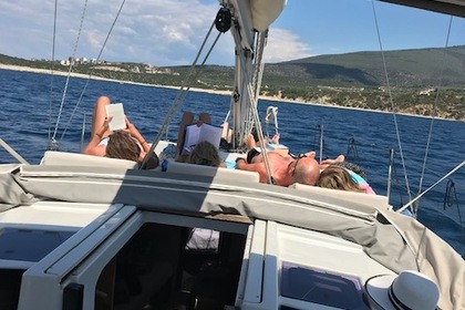 All included daily cruises - Hanse 385