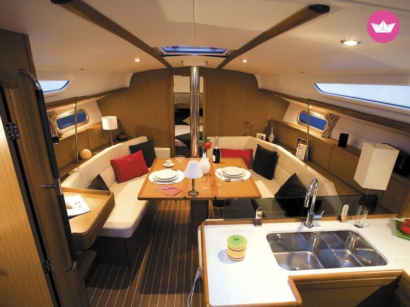 Rental Sailboat Jeanneau Sun Odyssey 39I Athens