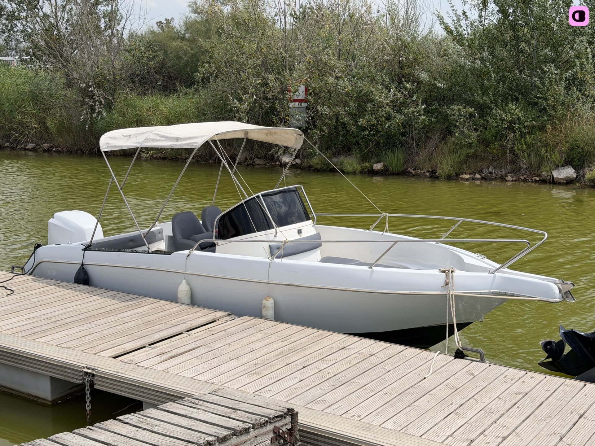 Bateau à moteur Jeanneau Cap Camarat 705 200cv 4