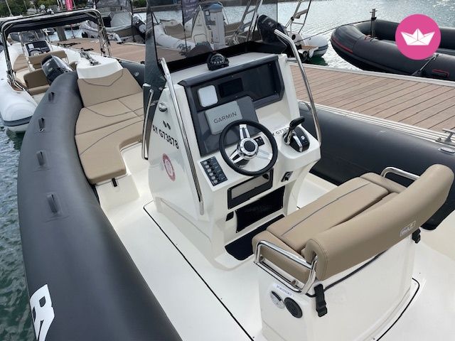 Bateau à moteur BWA SPORT 26 250cv 7