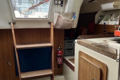 Voilier confortable et simple à naviguer