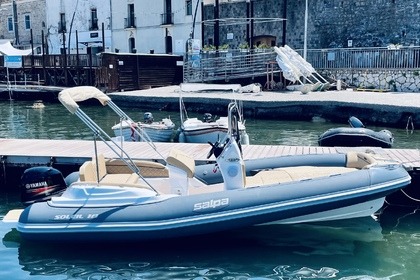 Charter Boat without licence  Salpa SOLEIL 18 Sorrento