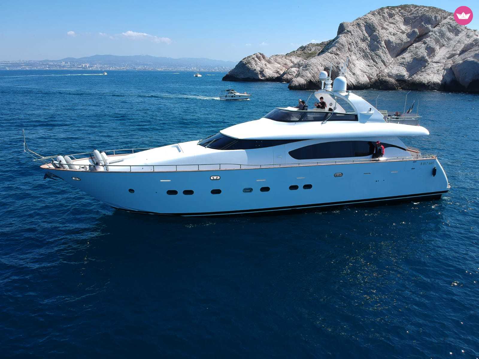 Rental Motor yacht Maiora 23 Saint-Tropez