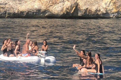 Erleben Sie die Costa Blanca mit einem Exklusiven Tages-Charter