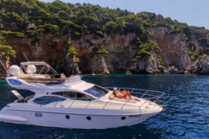 Luxury Motor Yacht Azimut 43 Fly in Dubrovnik Completely Renovated 2022