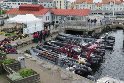 Hire RIB C-RIB 30 Charter Professional Marstrand