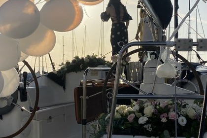 Арендуйте парусную яхту дл