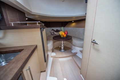 Sessa KL30 - 10m Boat possible without CAPTAIN!!