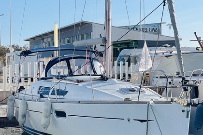 Charter Sailboat Jeanneau Sun Odyssey 36i Performance Málaga