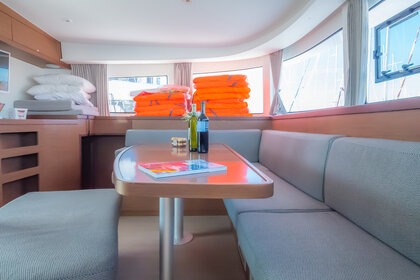 Location Catamaran LAGOON 42 Biograd na Moru