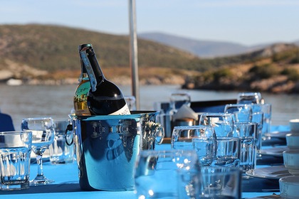 HİGH CLASS GULET CHARTER