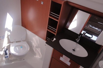 Hire Sailboat BAVARIA 41 Marina Zenta