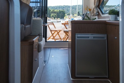 Hyra båt Motorbåt Beneteau Antares 36 Rovinj