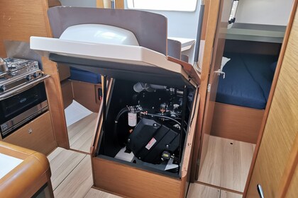 Sun Odyssey 419