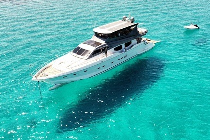 Charter Motor yacht RIZZARDI TECHNEMA 98 (Refit 2023) Naples