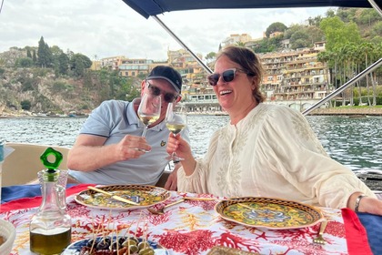 Sailing White Lotus tour Taormina