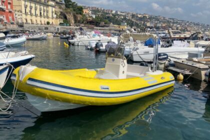 Noleggio Barca senza patente  Selva Marine 540 Napoli